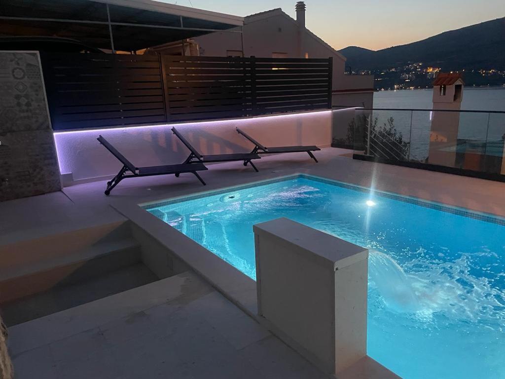 Lavanda Residence With Heated Pool Trogir Split Donji Okrug  Kültér fotó