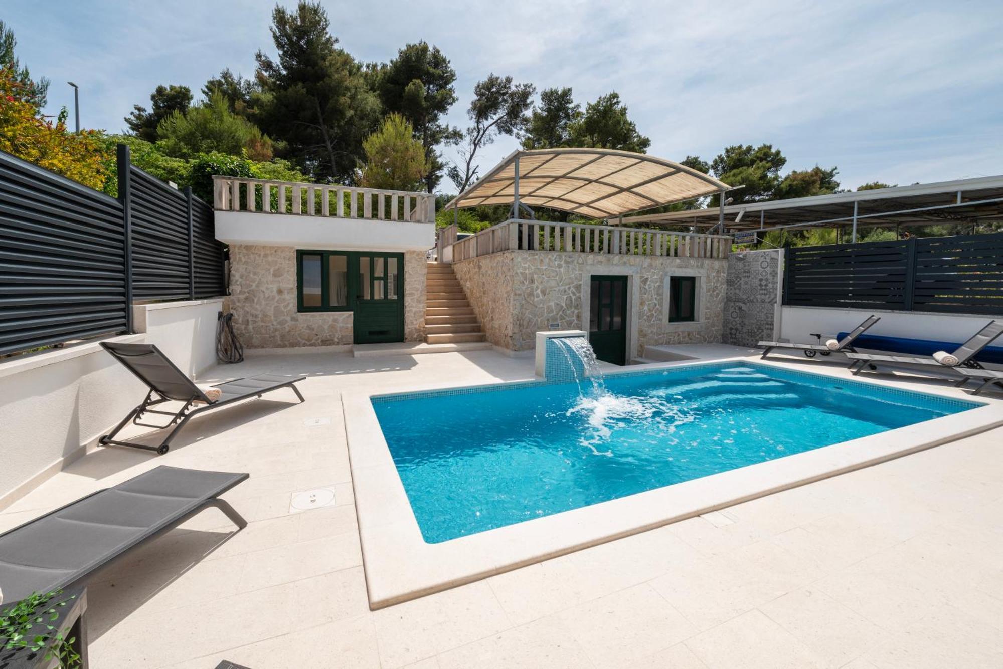 Lavanda Residence With Heated Pool Trogir Split Donji Okrug  Kültér fotó