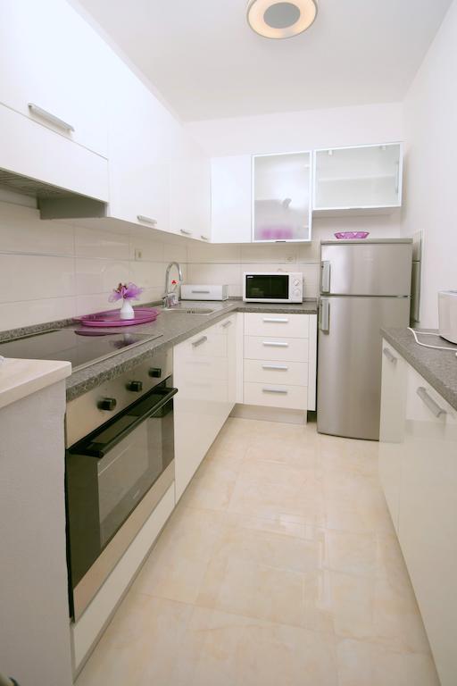 Lavanda Residence With Heated Pool Trogir Split Donji Okrug  Kültér fotó